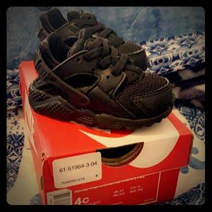 Baby boy huaraches